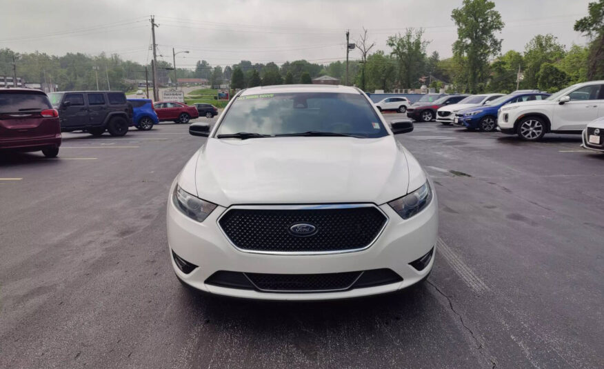 2016 Ford Taurus