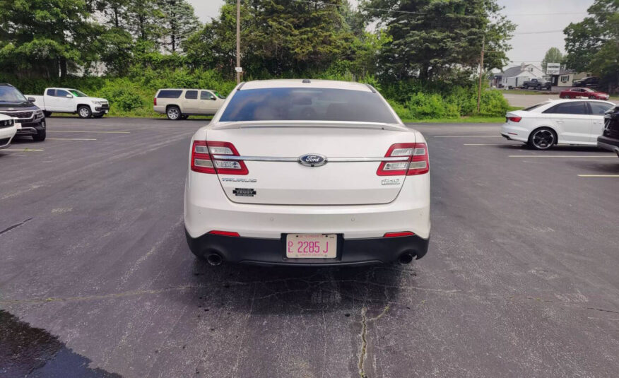 2016 Ford Taurus