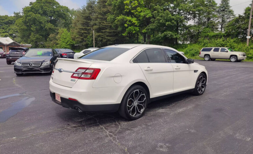 2016 Ford Taurus