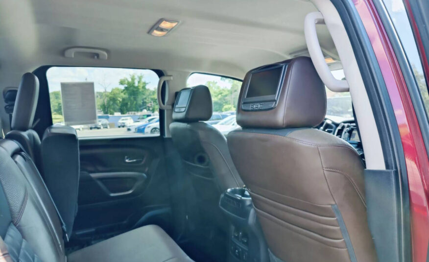 2017 Nissan Titan