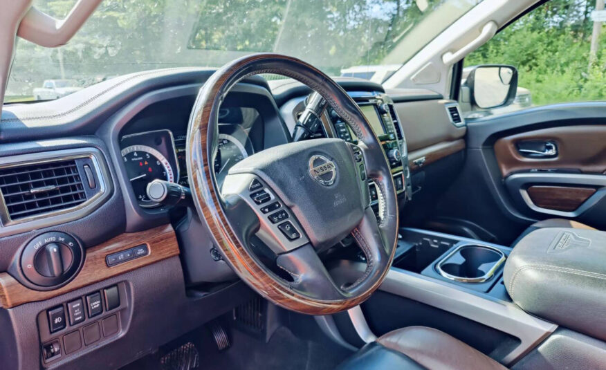 2017 Nissan Titan