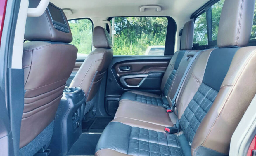 2017 Nissan Titan