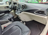 2021 Chrysler Voyager