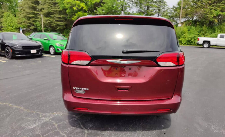 2021 Chrysler Voyager
