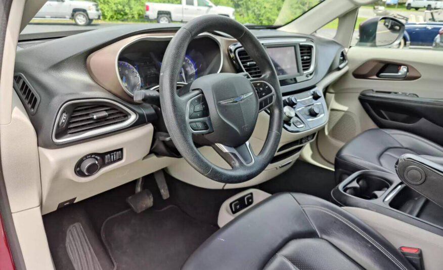 2021 Chrysler Voyager