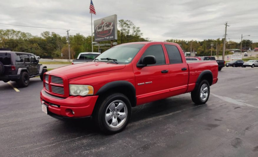 2004 Dodge Ram 1500 Pickup SLT's photo