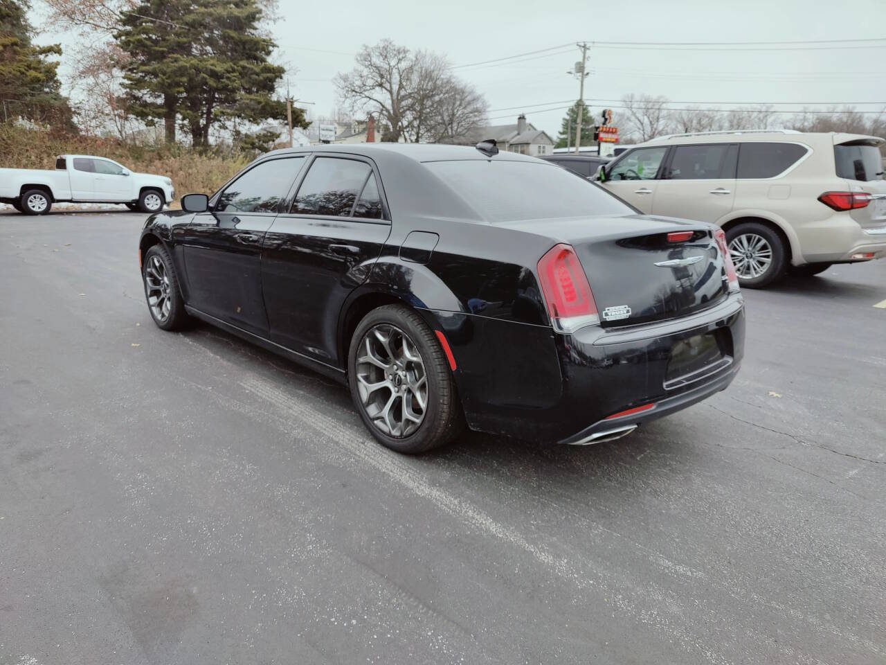 2018 Chrysler 300