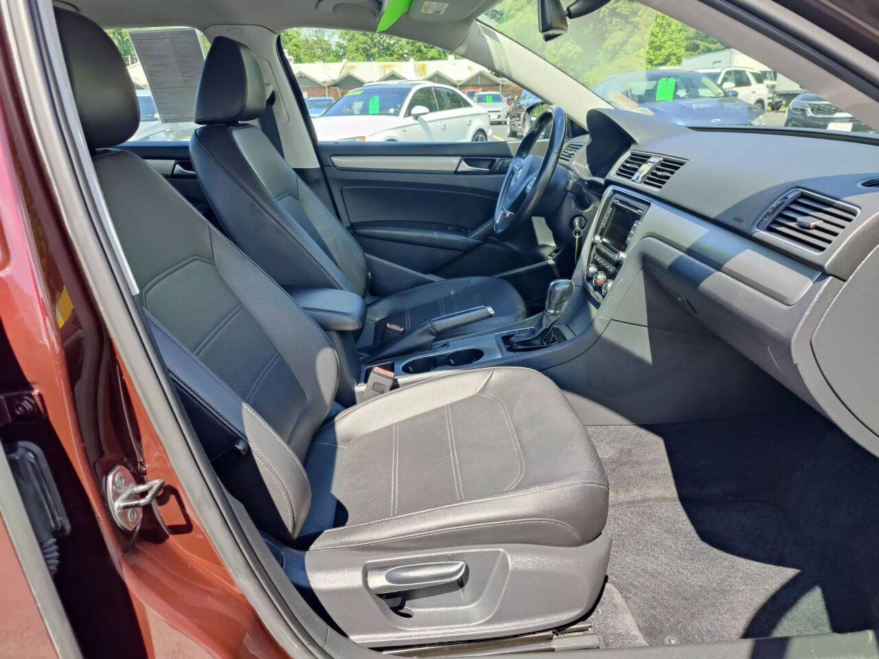 2014 Volkswagen Passat