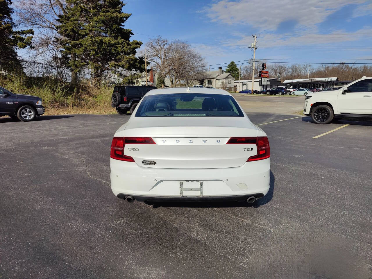 2018 Volvo S90