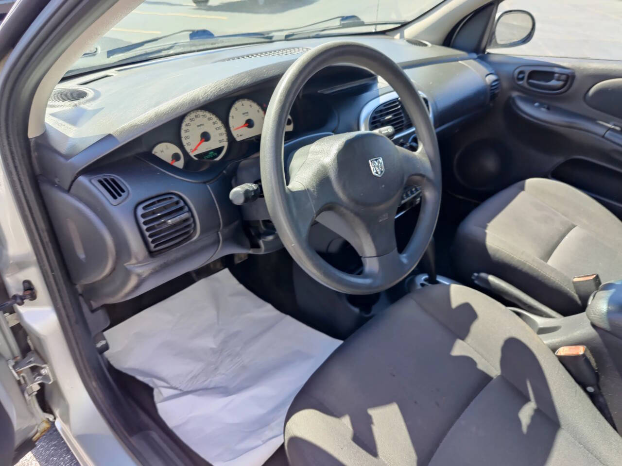 2004 Dodge Neon