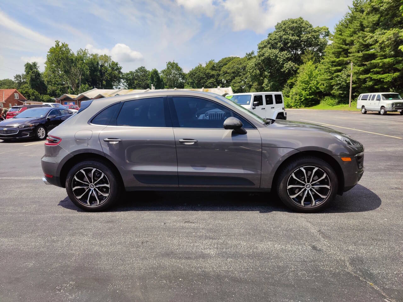 2018 Porsche Macan