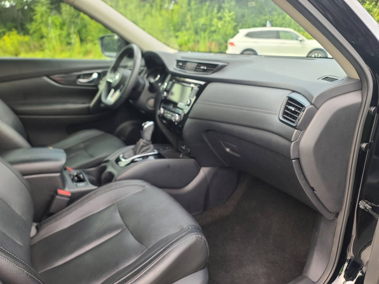 2020 Nissan Rogue