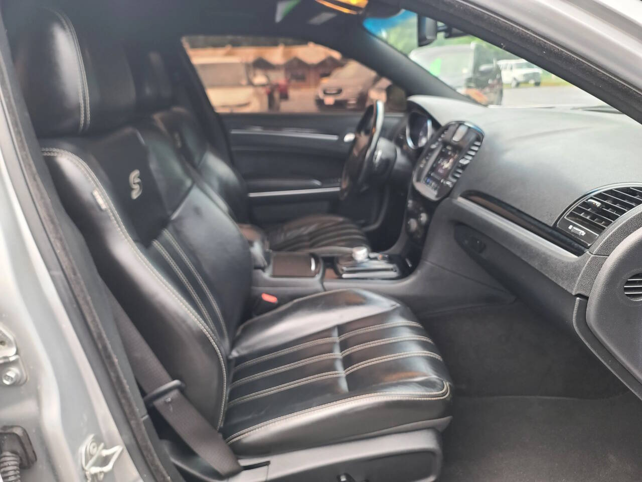2021 Chrysler 300