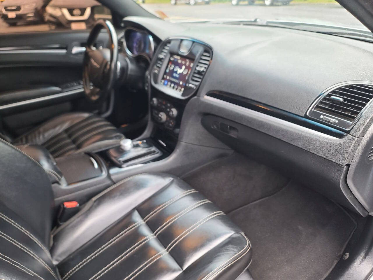 2021 Chrysler 300