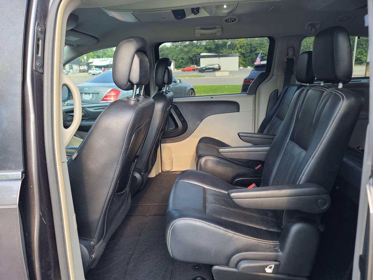 2015 Chrysler Town and Country