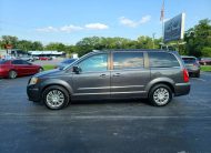 2015 Chrysler Town and Country
