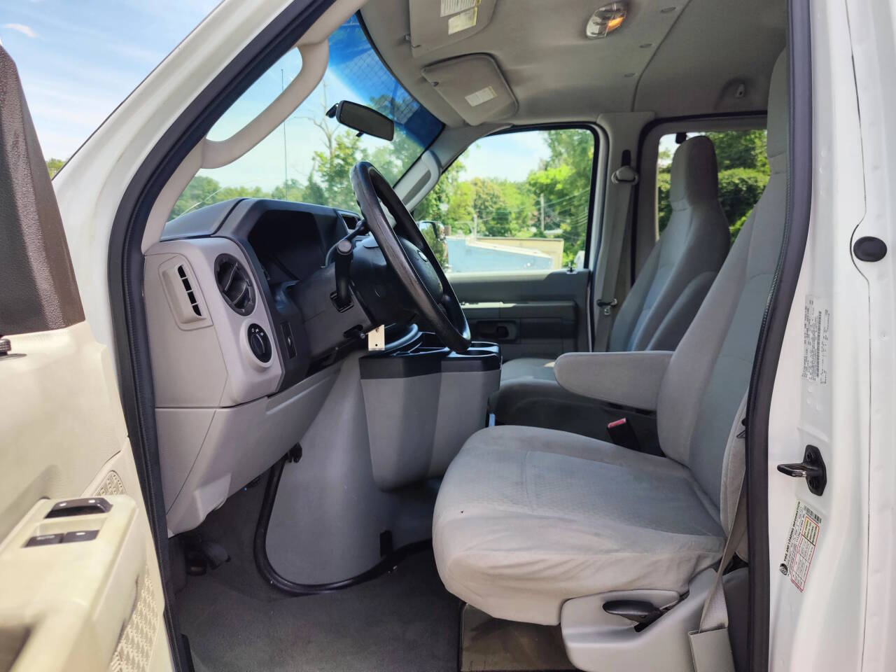 2010 Ford E-Series