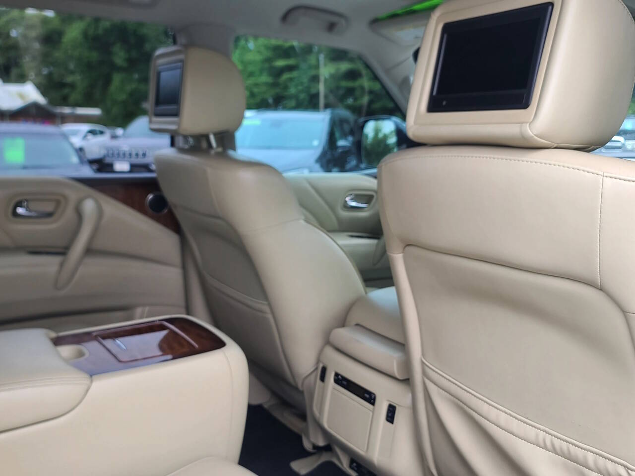 2015 Infiniti QX80