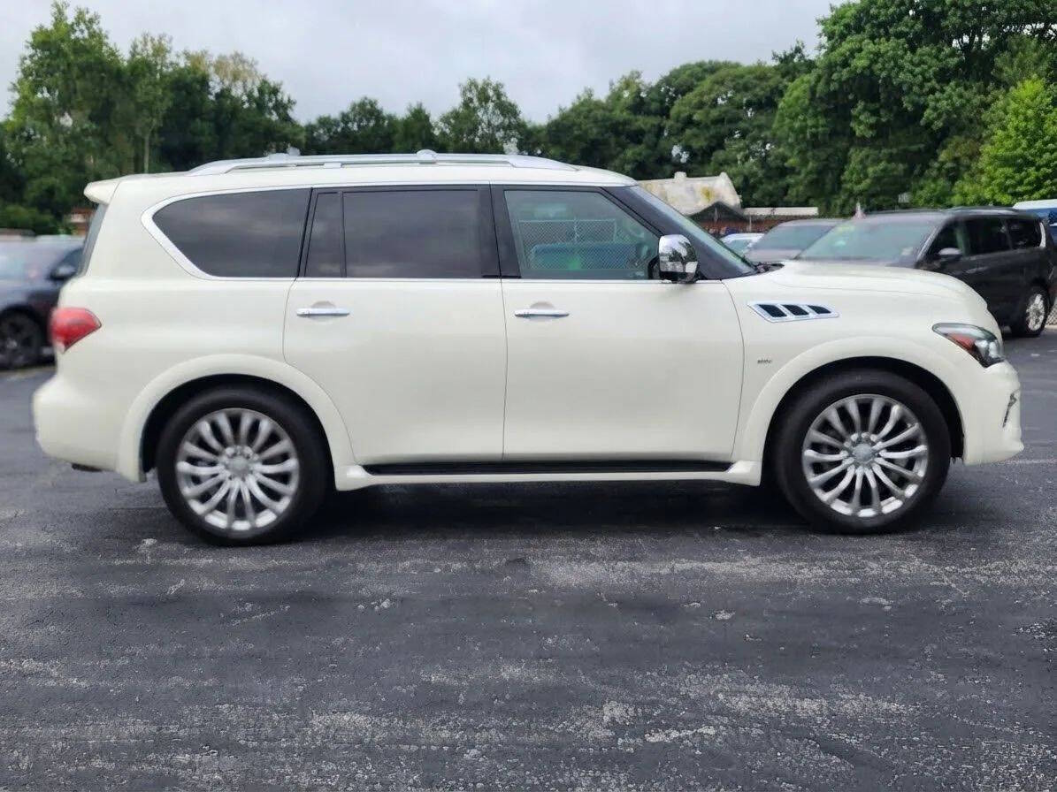 2015 Infiniti QX80