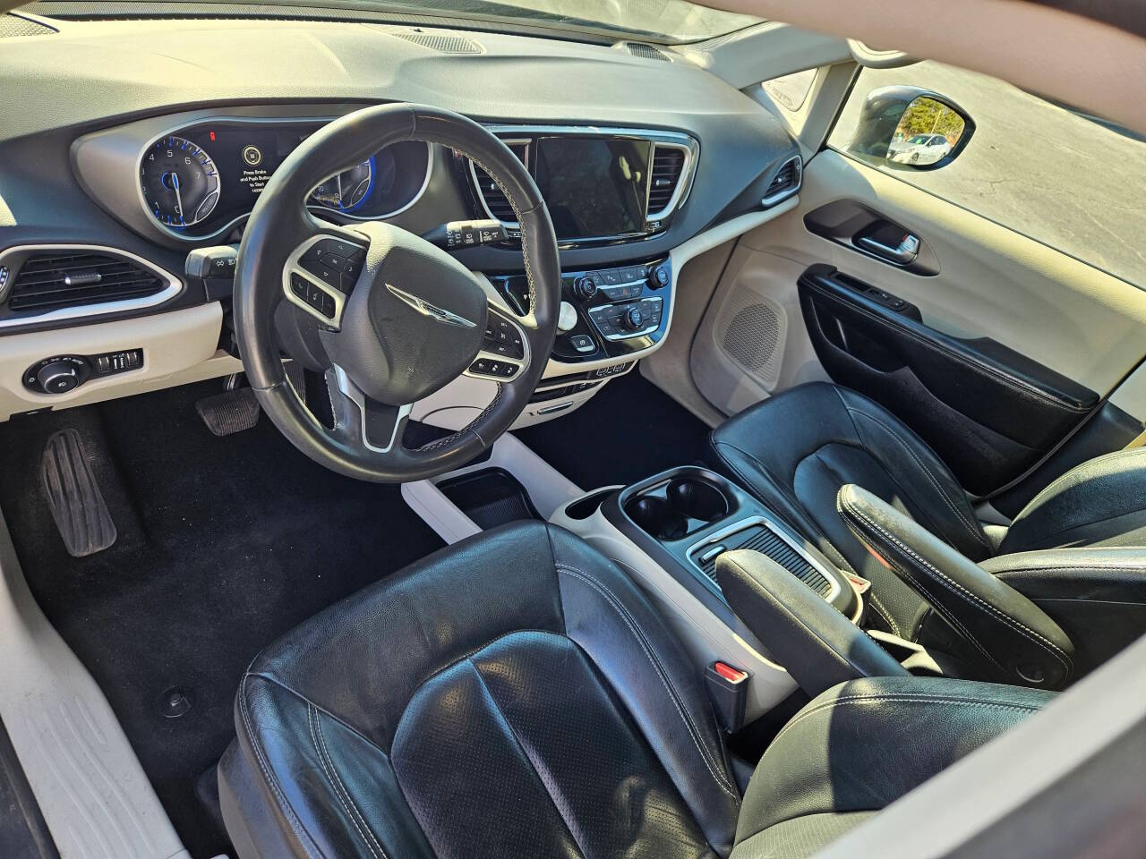 2022 Chrysler Pacifica