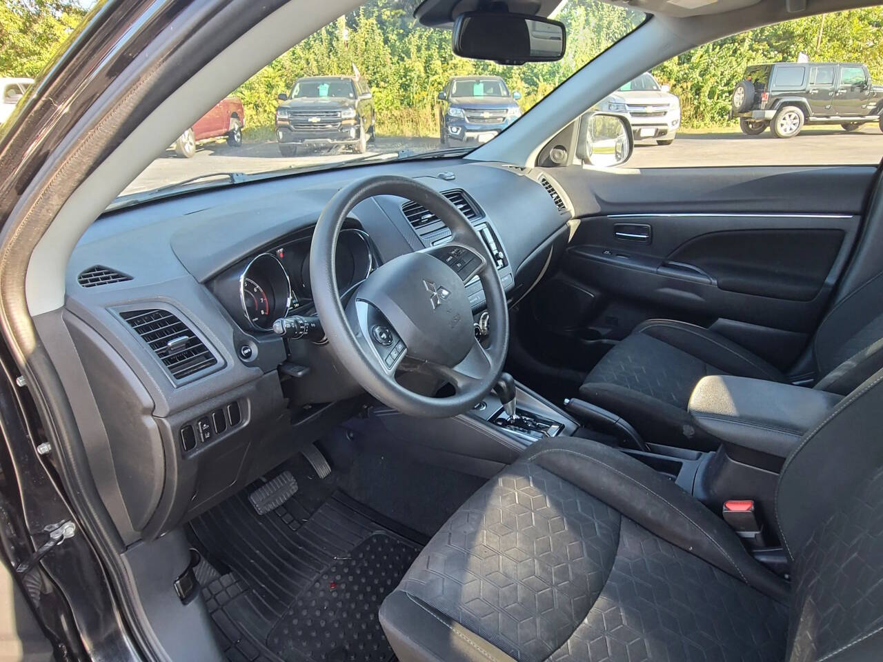 2023 Mitsubishi Outlander Sport