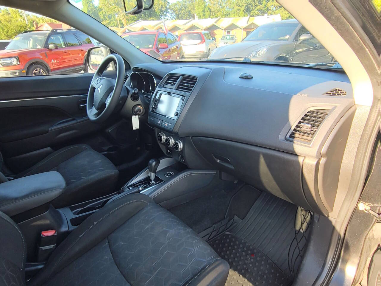 2023 Mitsubishi Outlander Sport